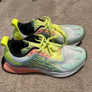 New Balance Fuelcell
